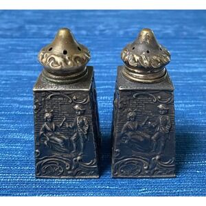 Vintage Dsp Co. 202 American Silverplate Salt & Pepper Shakers 958A